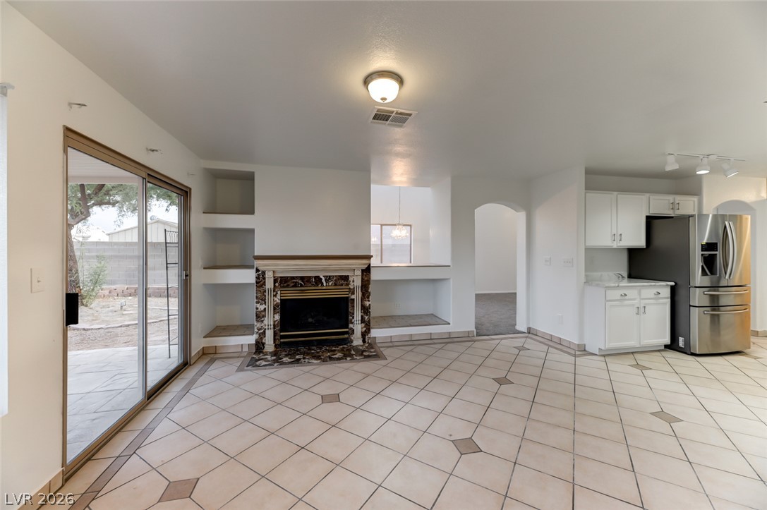 4548 Grand Rock Drive Property Photo 4