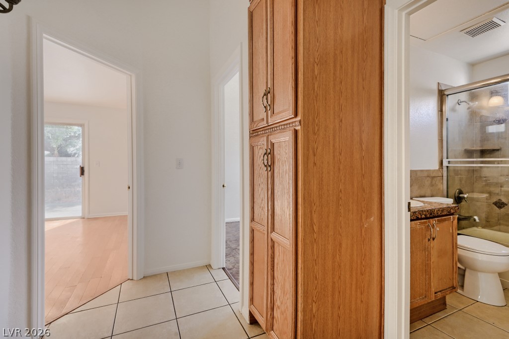 4714 Carmar Drive Property Photo 28