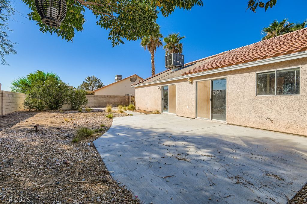4714 Carmar Drive Property Photo 31