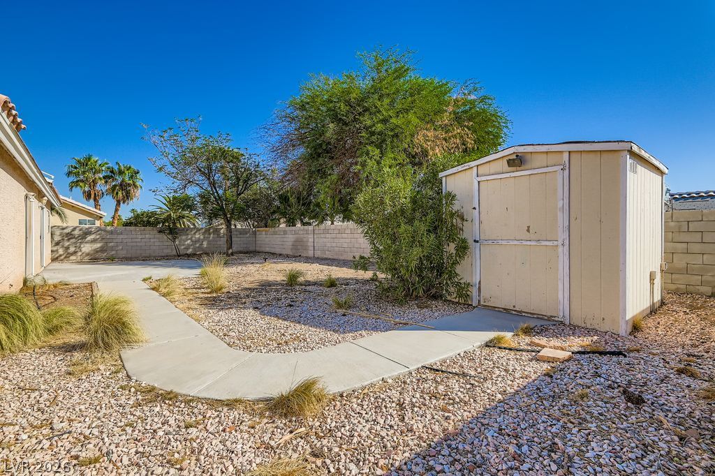 4714 Carmar Drive Property Photo 33