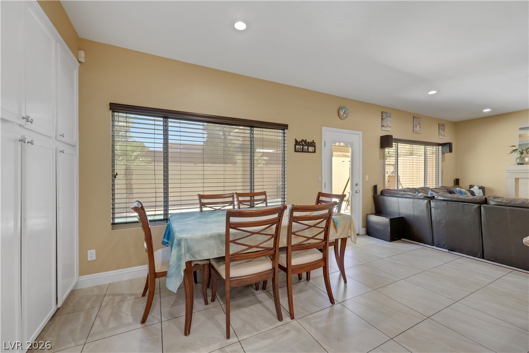 9229 Valador Avenue Property Photo 21
