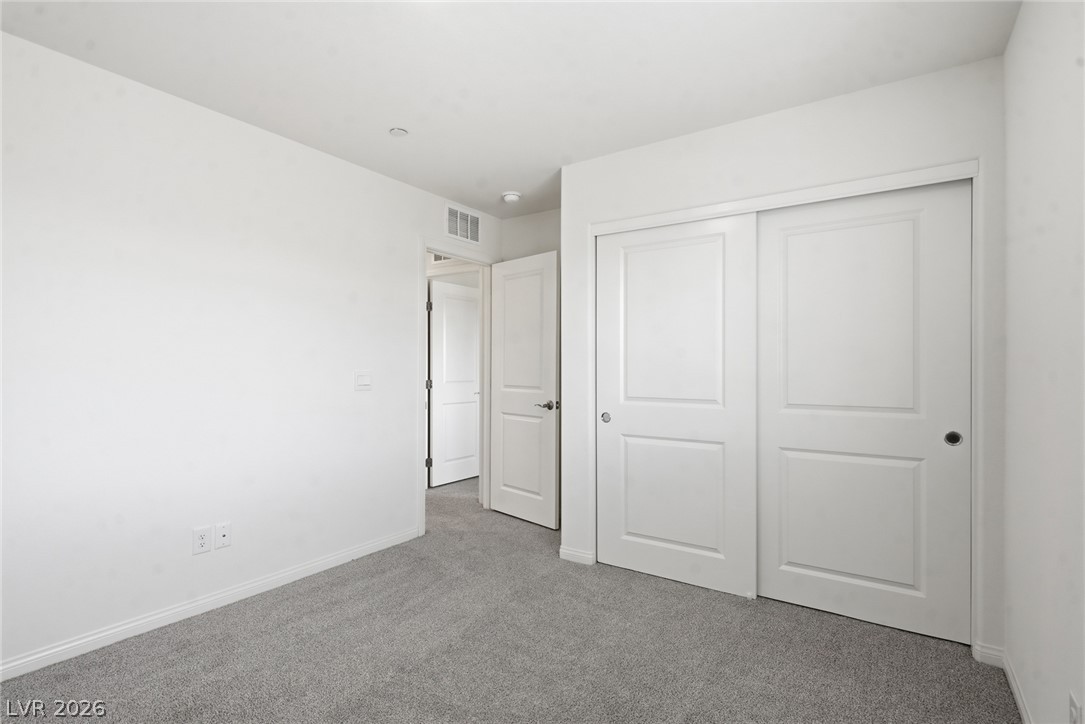 4706 Turquoise Cliffs Avenue Property Photo 17