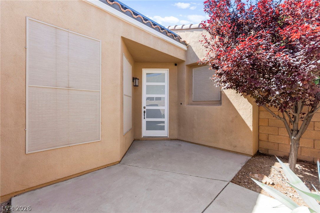 174 Twin Towers Avenue Property Photo 4