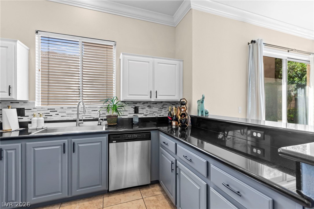 174 Twin Towers Avenue Property Photo 19