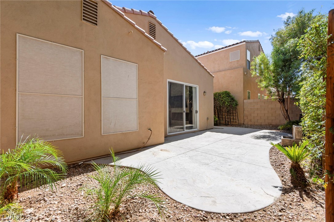 174 Twin Towers Avenue Property Photo 24