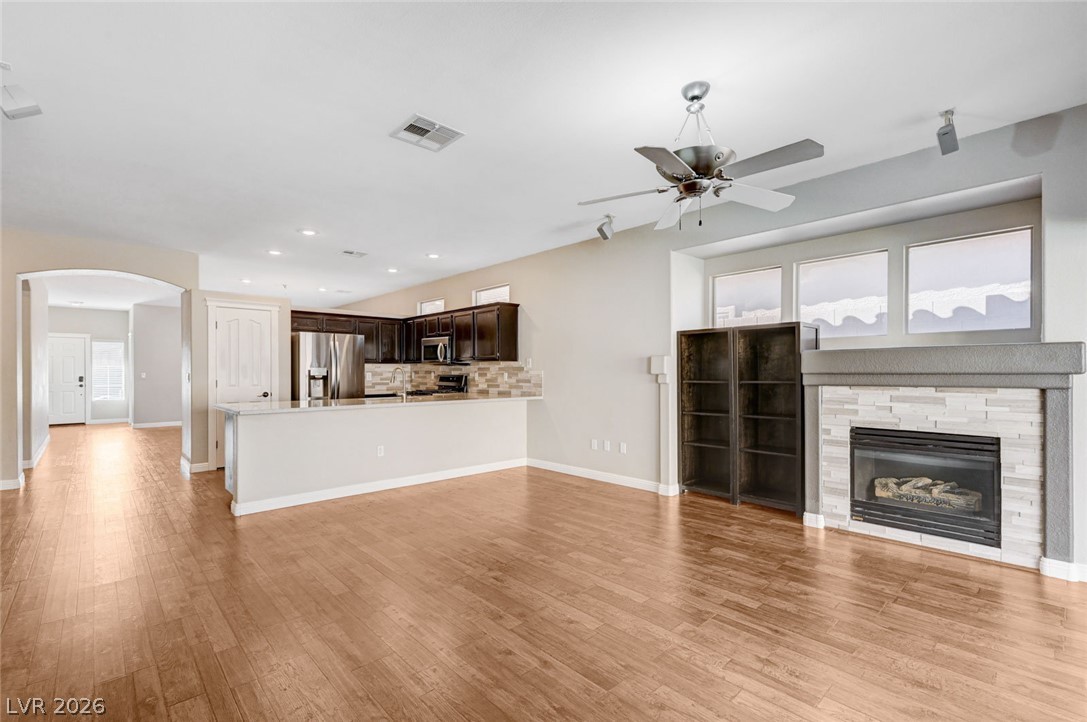 2777 Gallant Hills Drive Property Photo 8