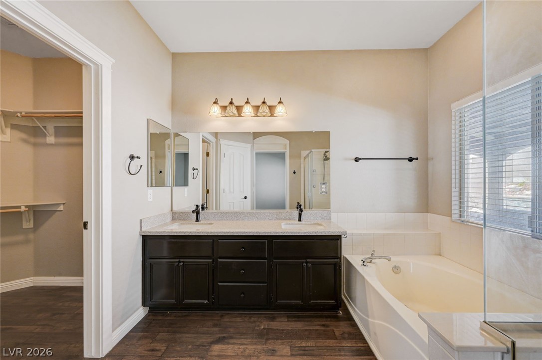 2777 Gallant Hills Drive Property Photo 15