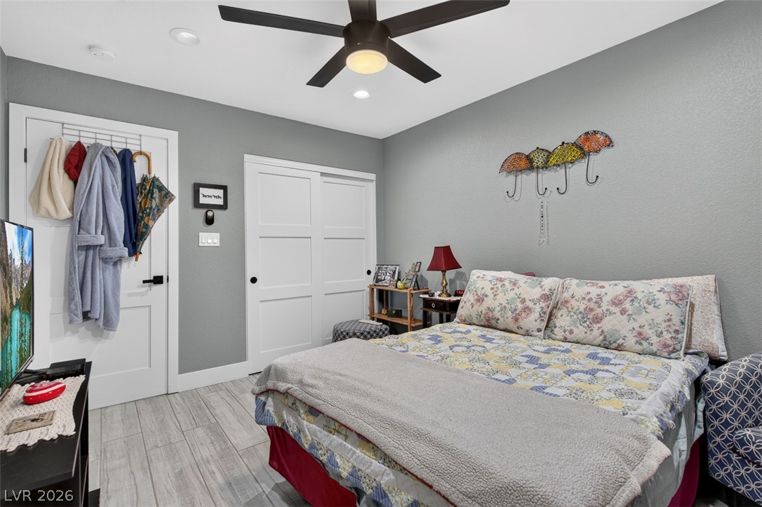 300 Lakeview Drive Property Photo 23