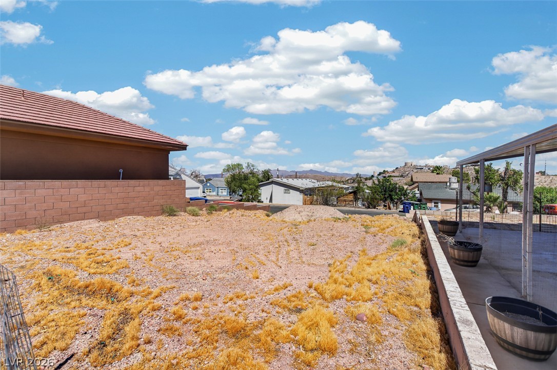 300 Lakeview Drive Property Photo 44