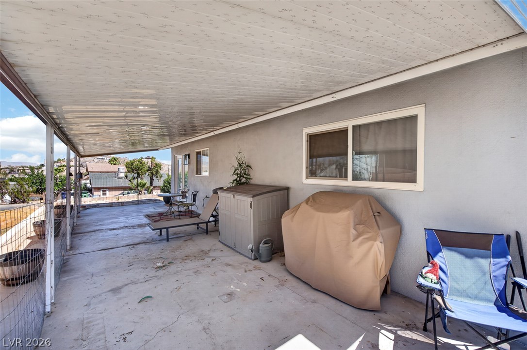 300 Lakeview Drive Property Photo 45