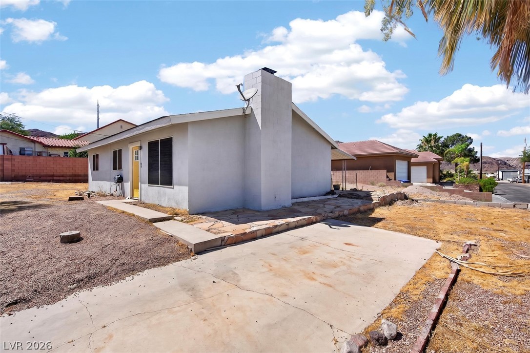 300 Lakeview Drive Property Photo 49