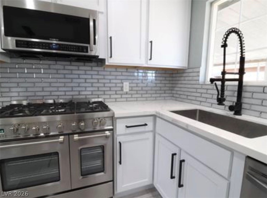 300 Lakeview Drive Property Photo 50