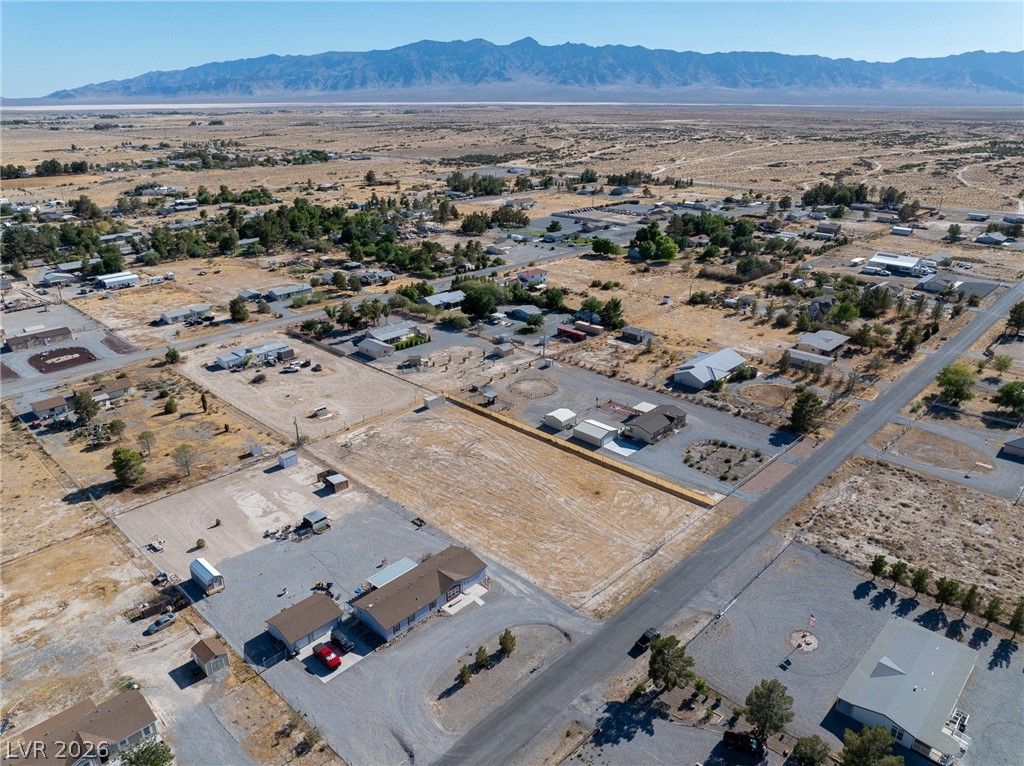 3361 East Navajo Boulevard Property Photo 10