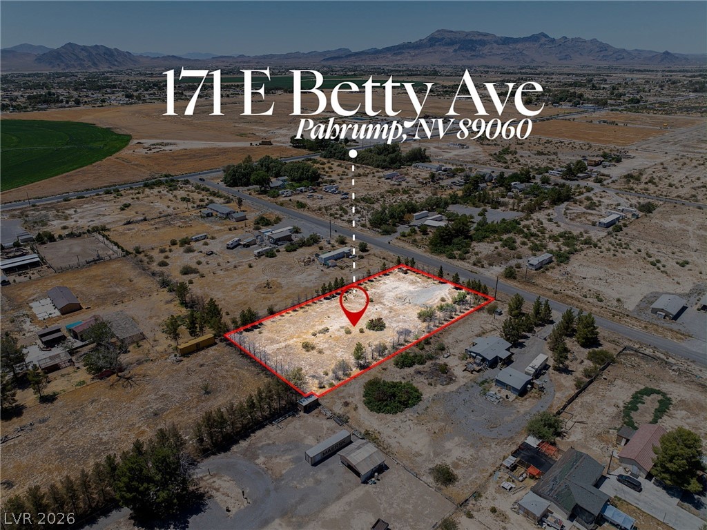 171 East Betty Avenue Property Photo 7
