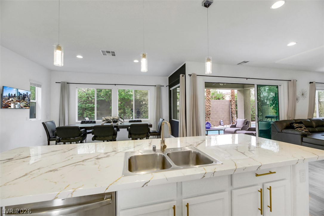 8117 Aster Meadow Way Property Photo 17