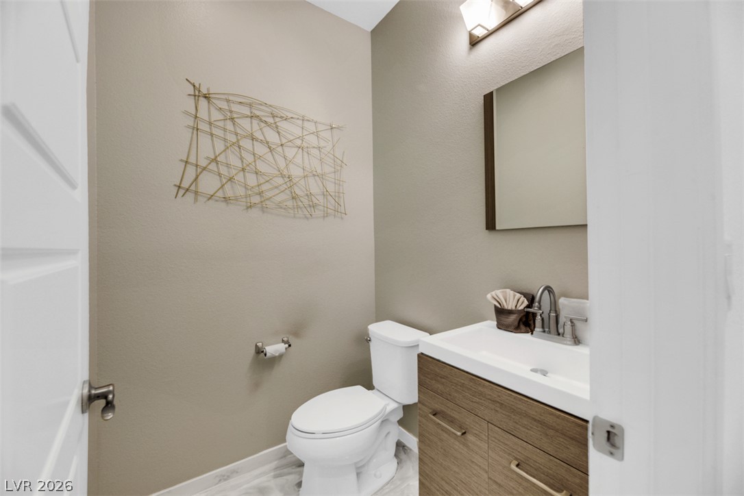 8117 Aster Meadow Way Property Photo 40