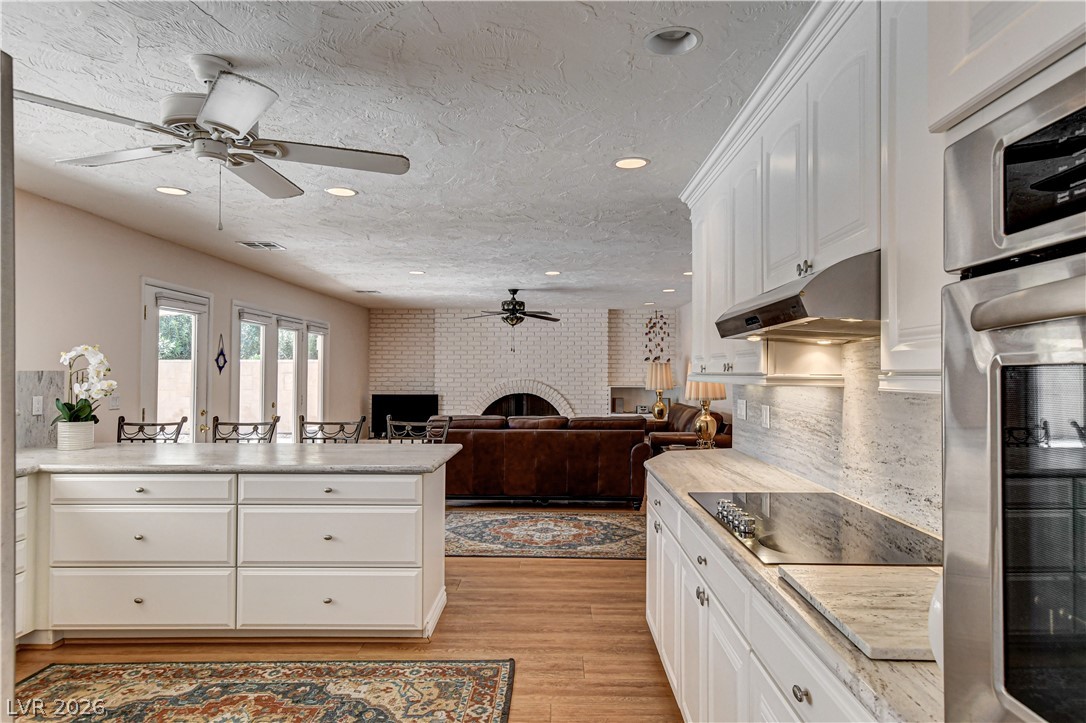 3753 Meadowcrest Drive Property Photo 31