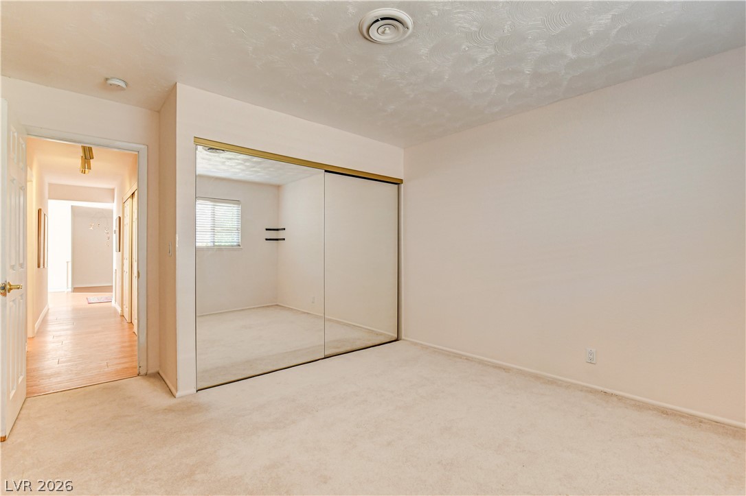 3753 Meadowcrest Drive Property Photo 45