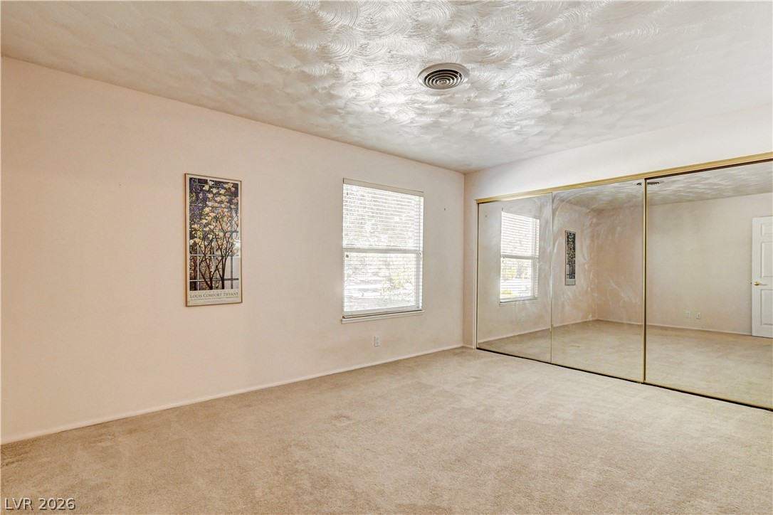 3753 Meadowcrest Drive Property Photo 47