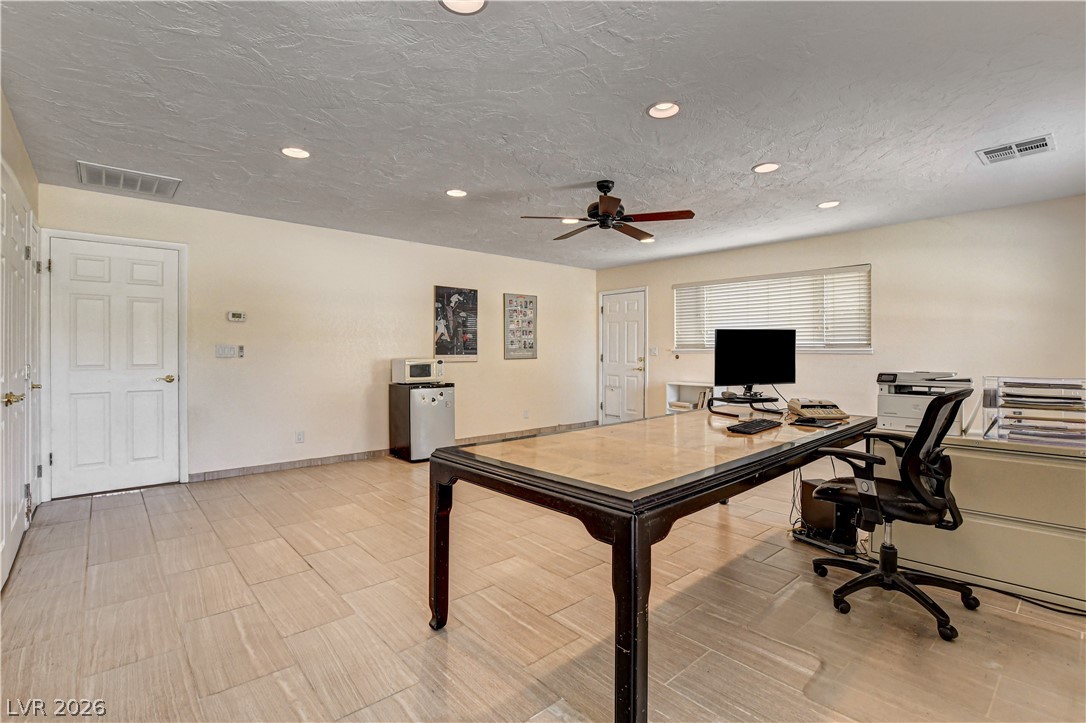 3753 Meadowcrest Drive Property Photo 55