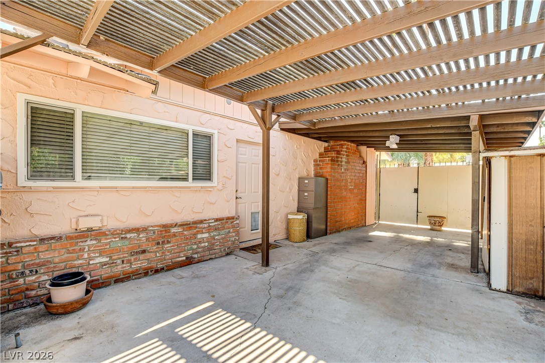 3753 Meadowcrest Drive Property Photo 58