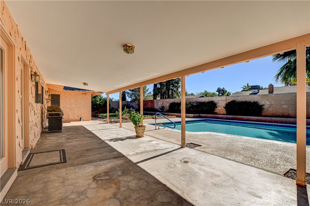 3753 Meadowcrest Drive Property Photo 61