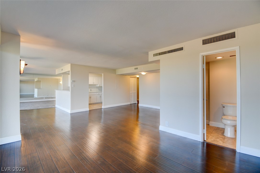 3111 Bel Air Drive 8e Property Photo 15