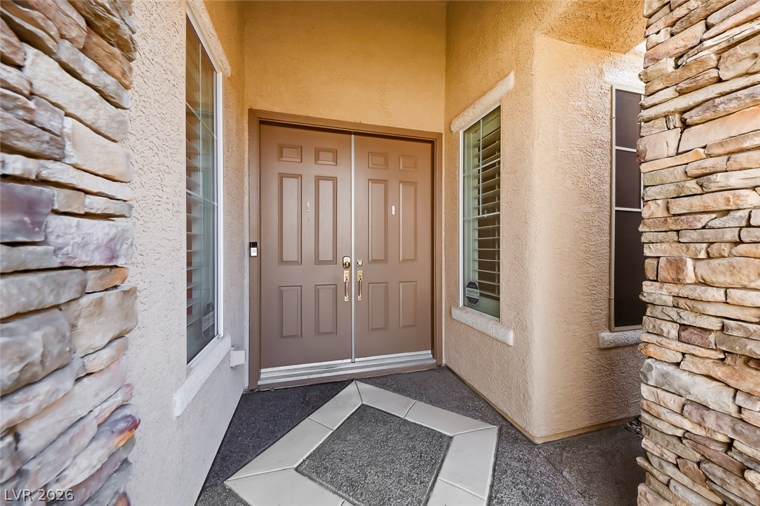 2738 Cherrydale Falls Drive Property Photo 23