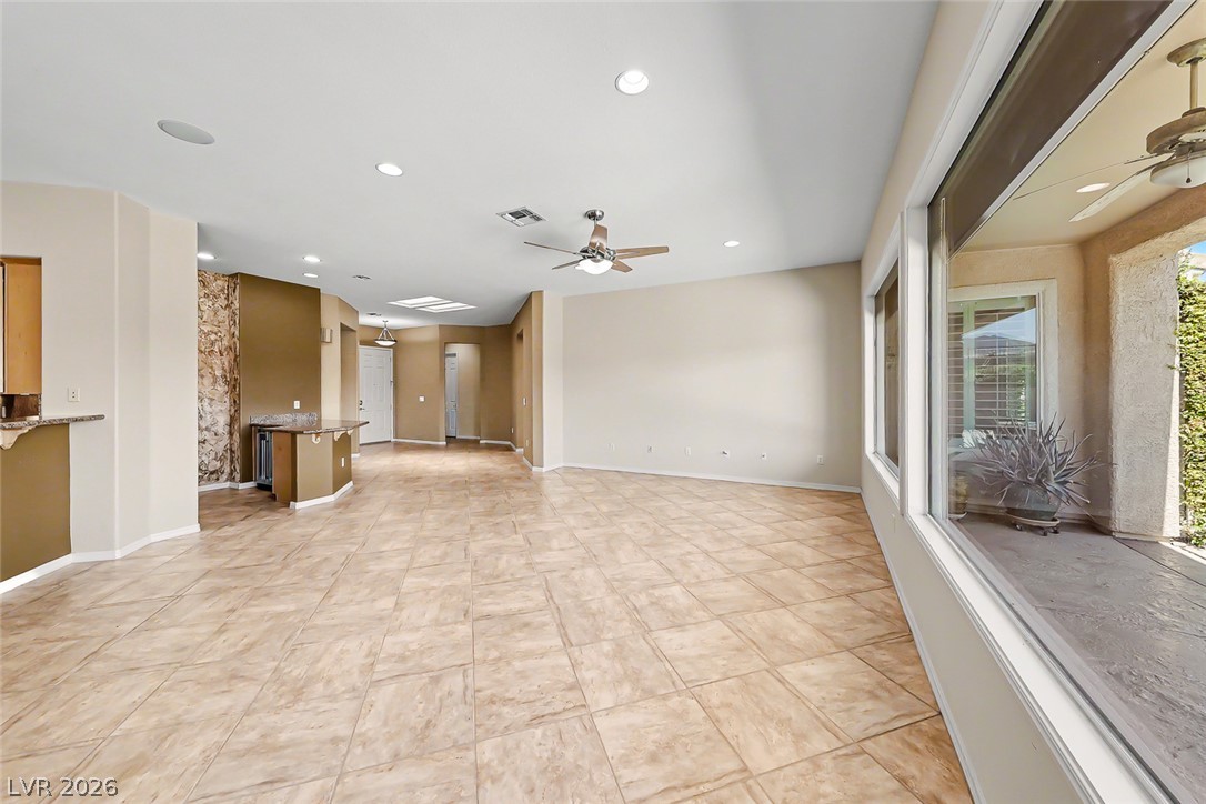 2738 Cherrydale Falls Drive Property Photo 31