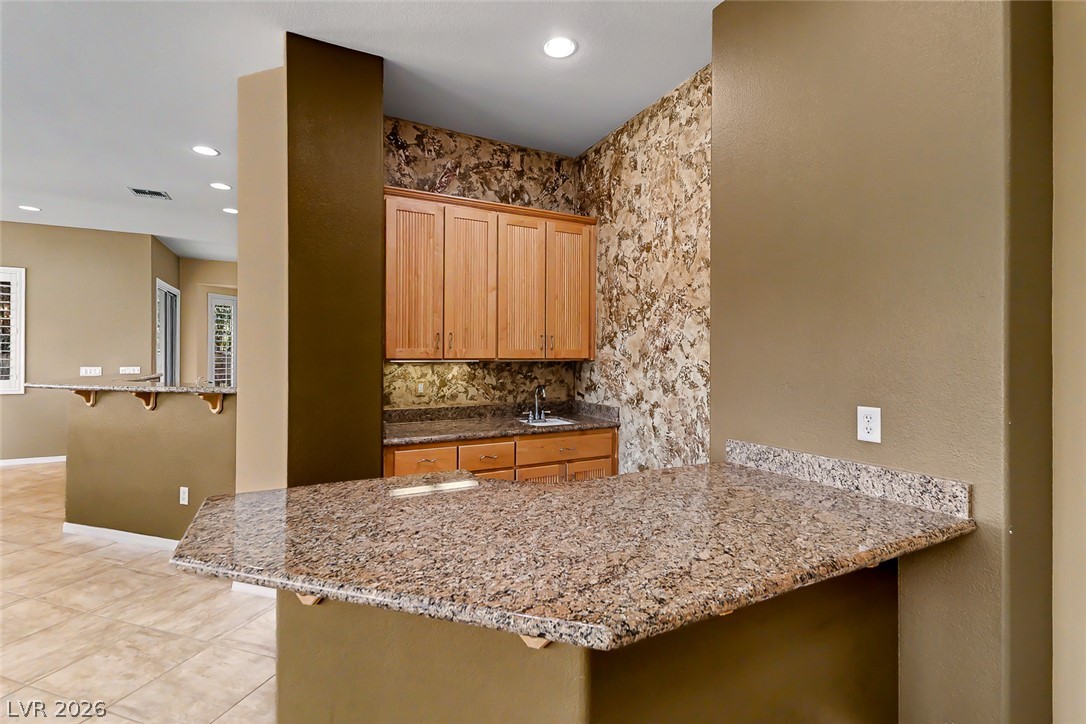 2738 Cherrydale Falls Drive Property Photo 41