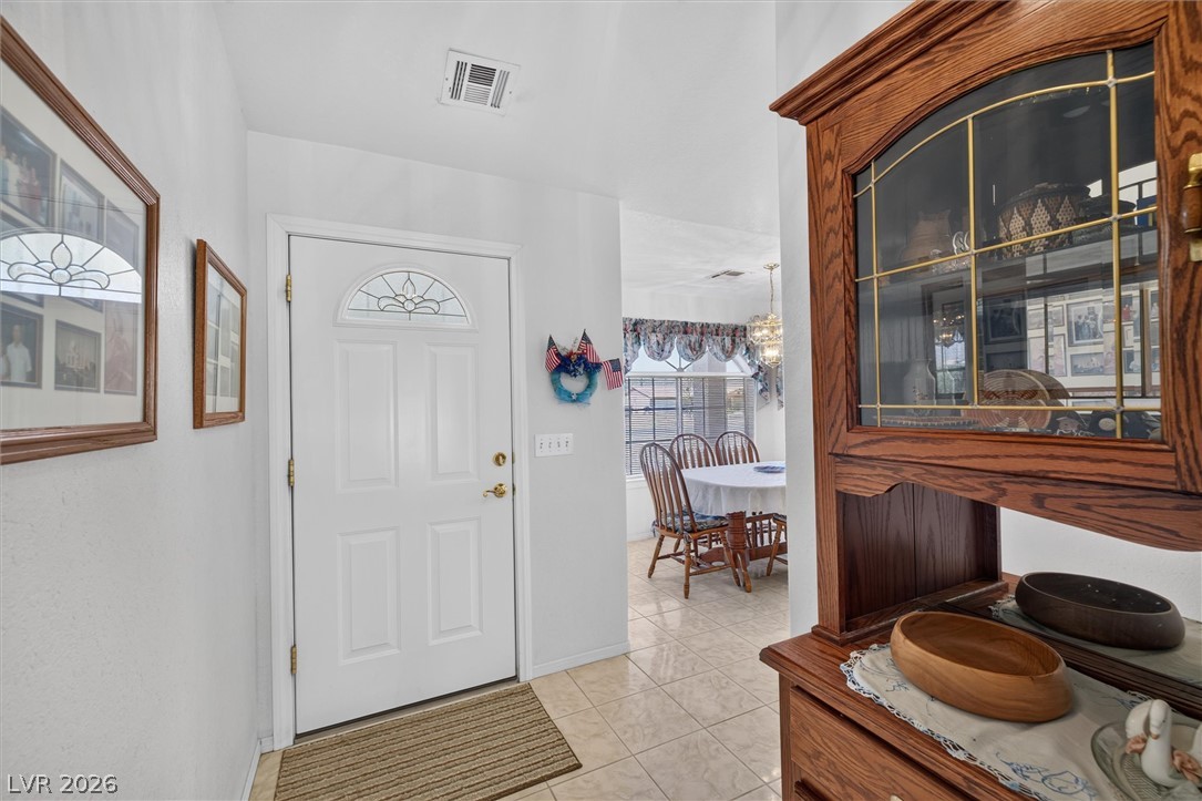 680 East Jaybird Street Property Photo 6
