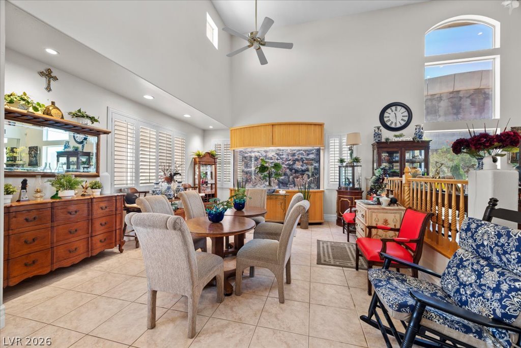6681 Blue Sapphire Avenue Property Photo 8