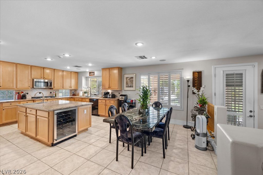 6681 Blue Sapphire Avenue Property Photo 21