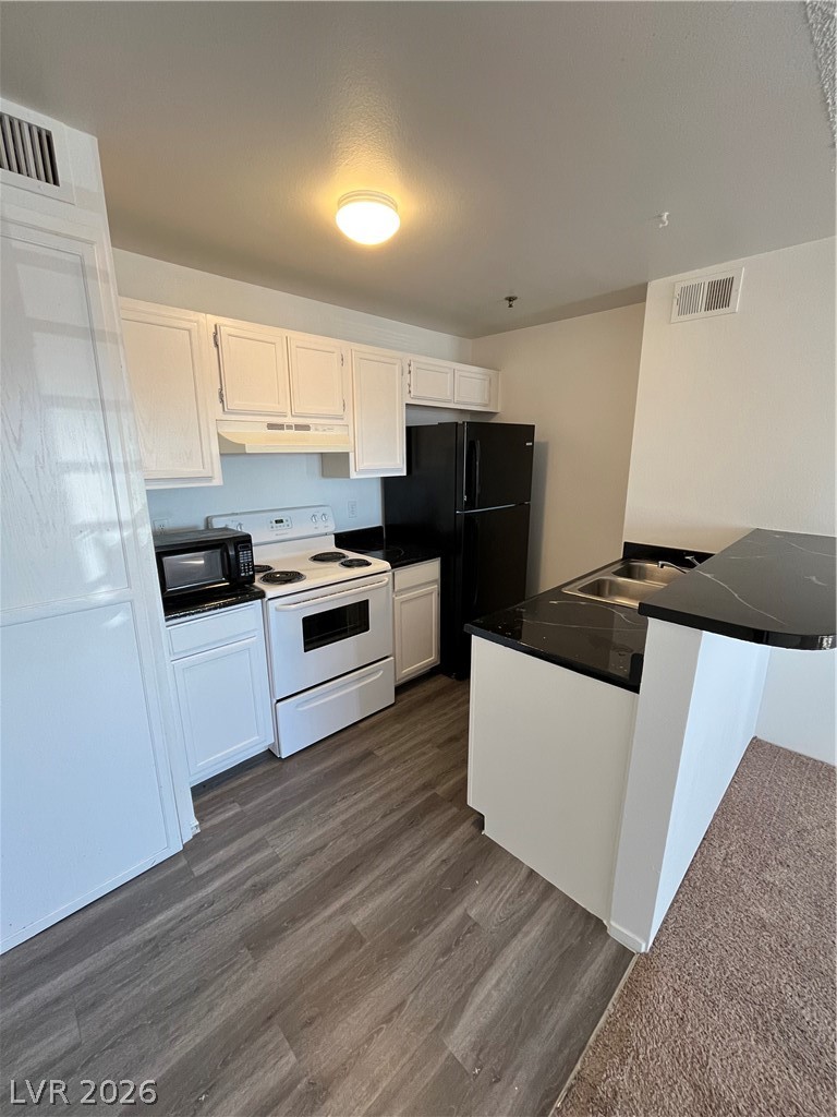 1381 East University Avenue 304 Property Photo 1