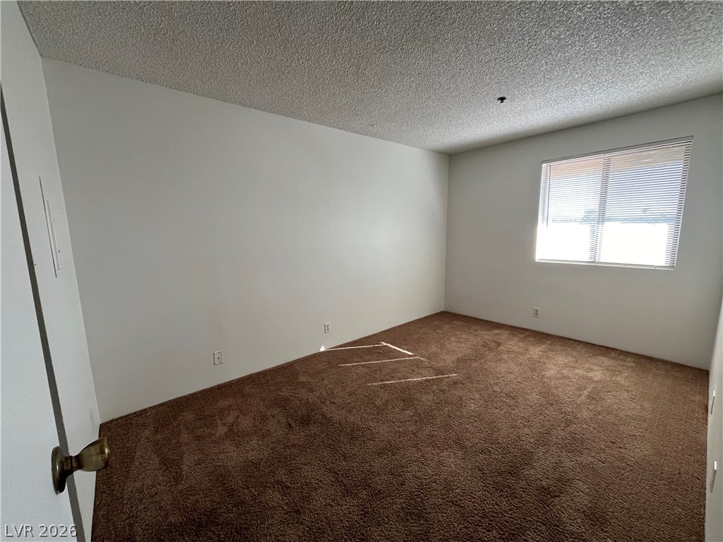 1381 East University Avenue 304 Property Photo 4