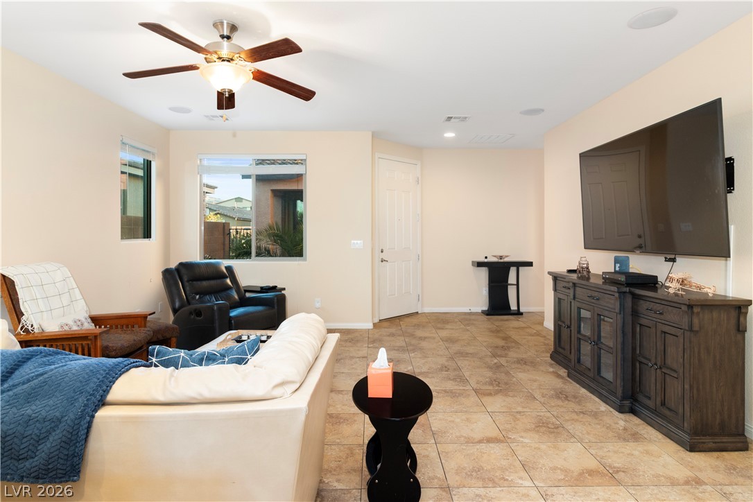 2079 Port Royal Drive Property Photo 10