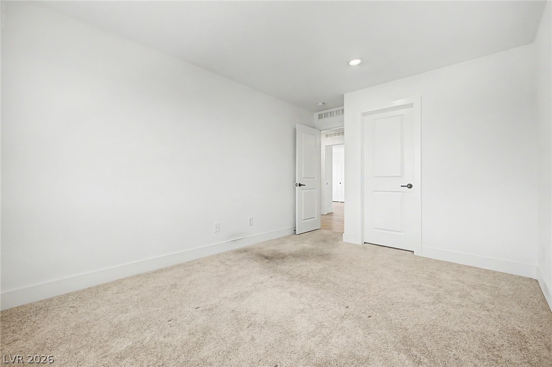 7094 Bold Rock Avenue Property Photo 31