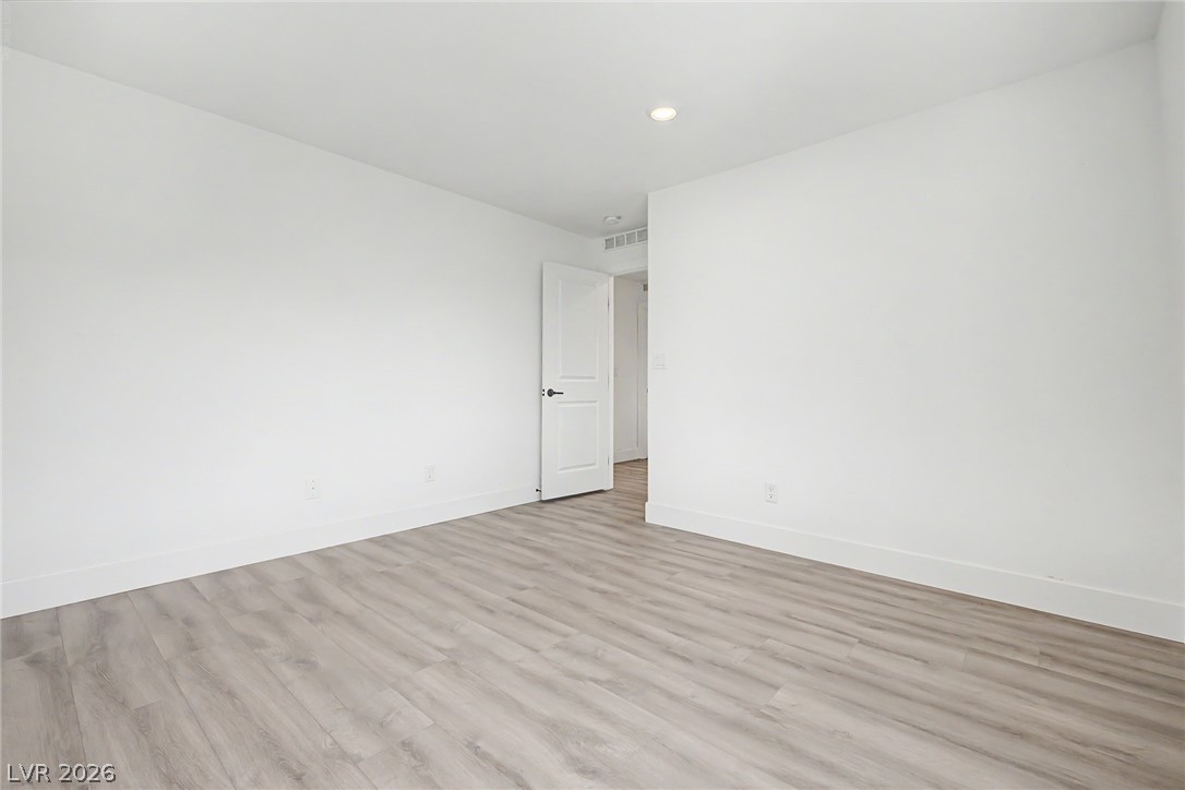 7094 Bold Rock Avenue Property Photo 35