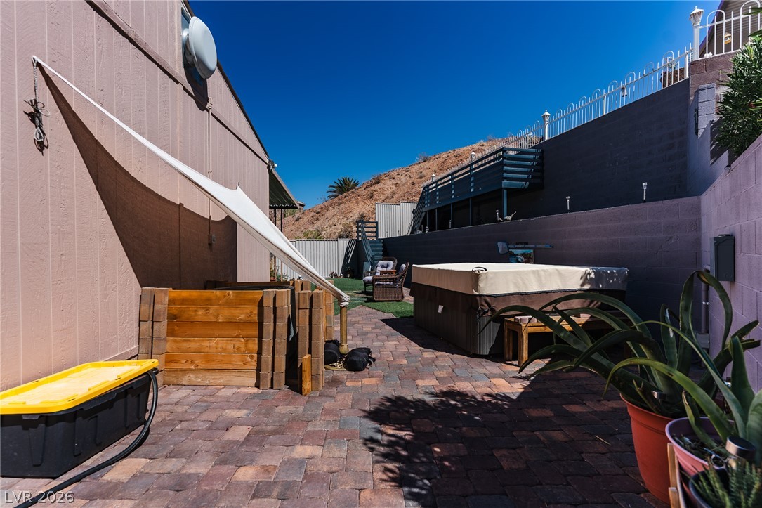 685 Mount Bona Way Property Photo 32