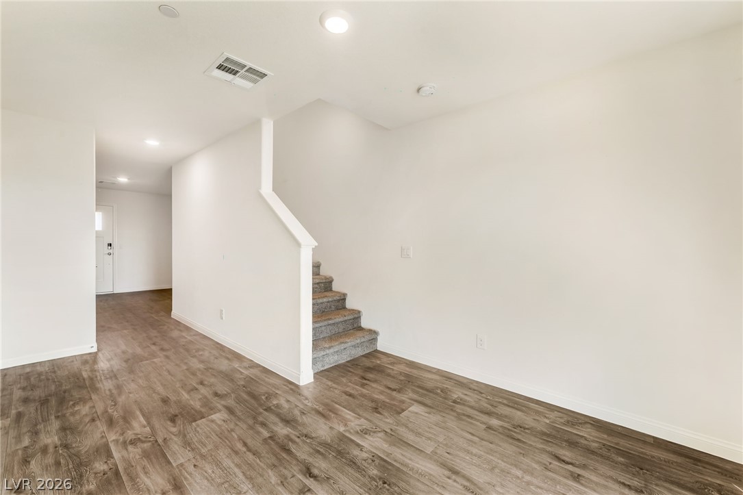 3892 Enchanted Sky Street Property Photo 5