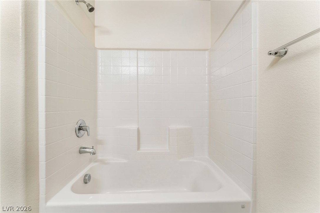 3892 Enchanted Sky Street Property Photo 19