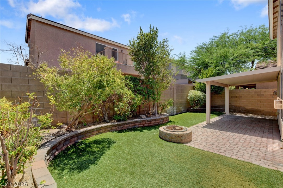 1005 ROARING RIVER Avenue Property Photo 1