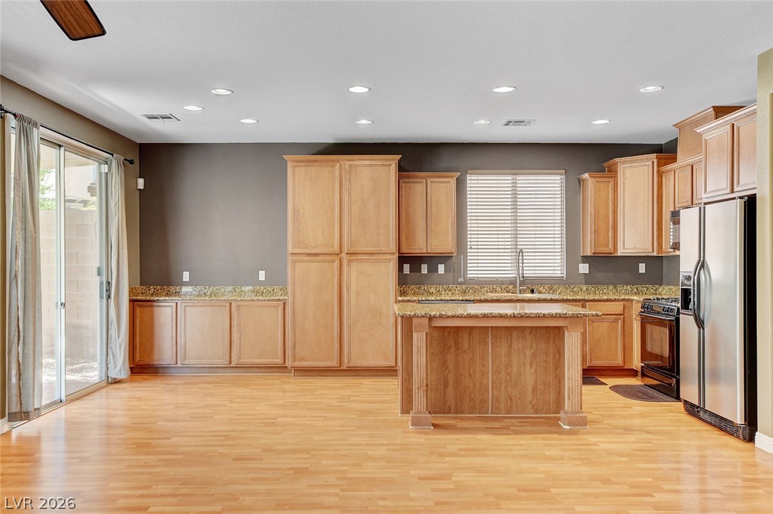1005 Roaring River Avenue Property Photo 18