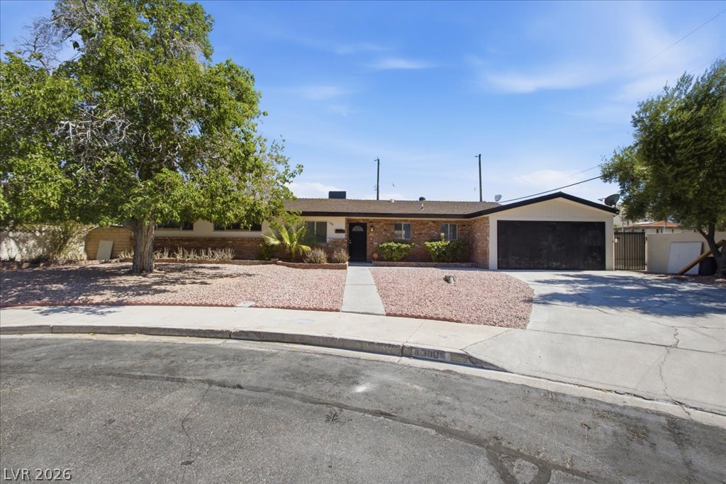 1300 Canosa Avenue Property Photo 15