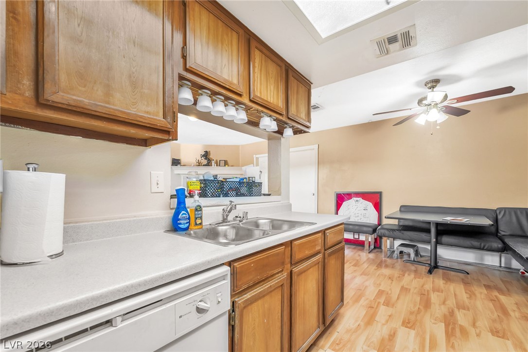 5821 Medallion Drive 102 Property Photo 16