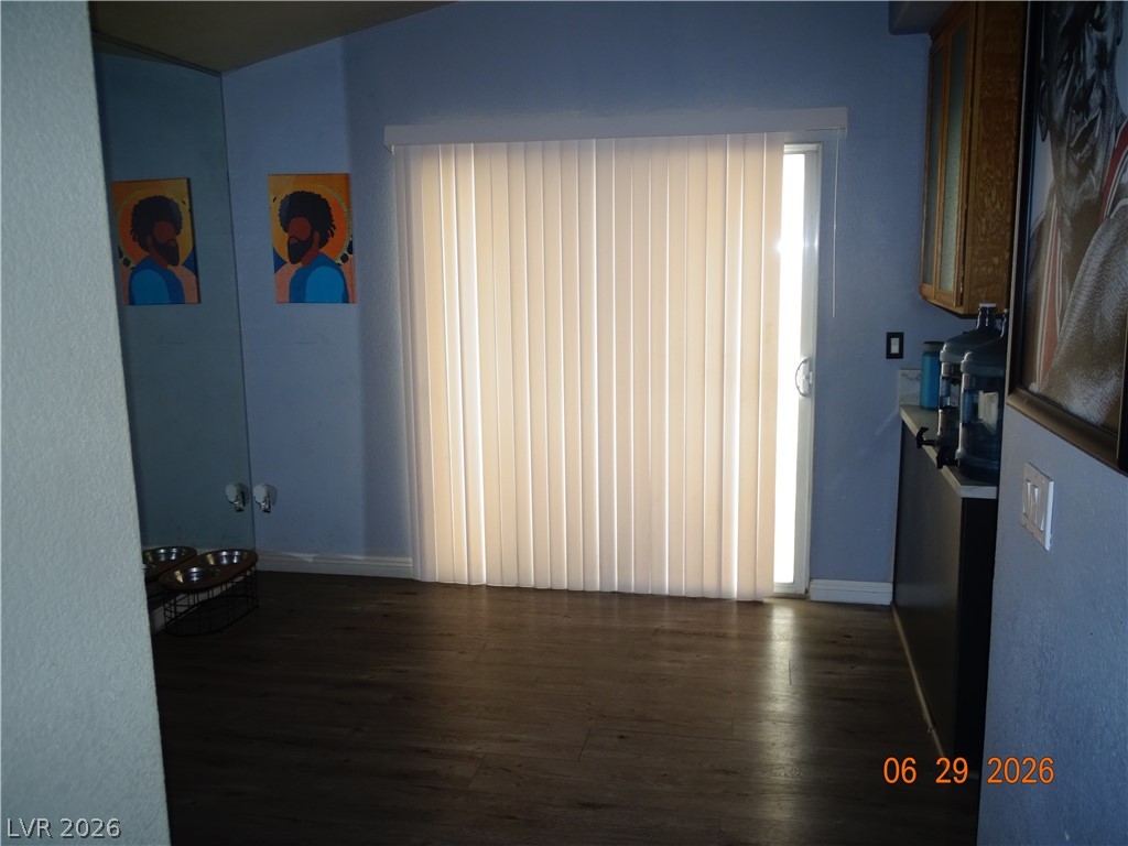 5424 Geneive Lane 105 Property Photo 7