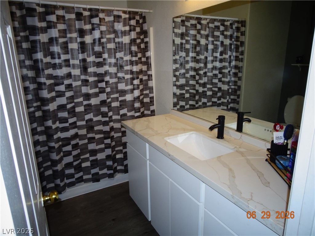 5424 Geneive Lane 105 Property Photo 14