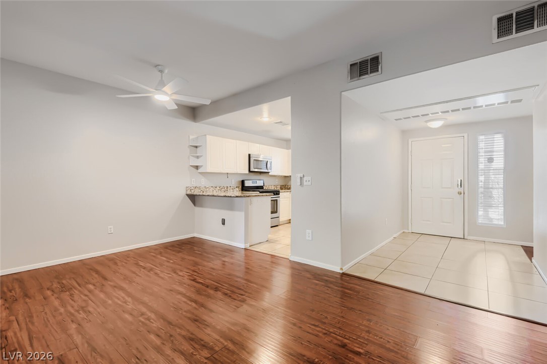 401 Pine Haven Street 103 Property Photo 1