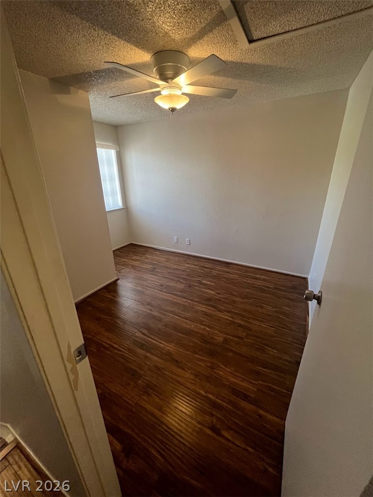 914 Scarlet Ridge Drive Property Photo 19