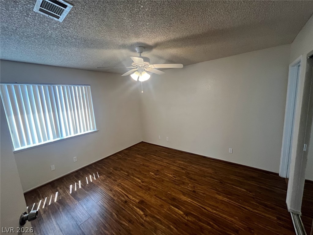 914 Scarlet Ridge Drive Property Photo 23